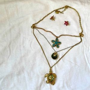 Betsey Johnson by the sea necklace and starfish earrings